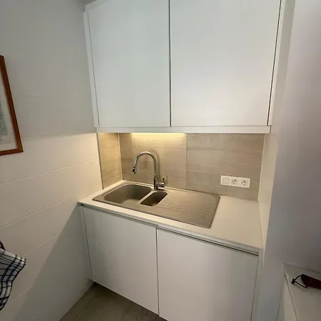 Nereid Thaleia Appartement *